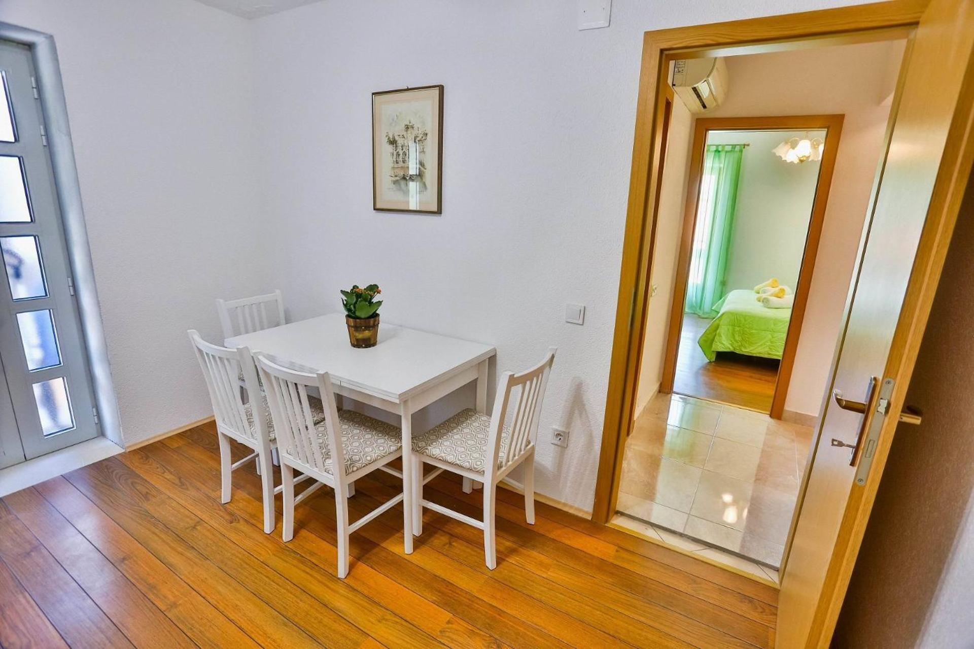 Apartment Mato Сутиван Экстерьер фото